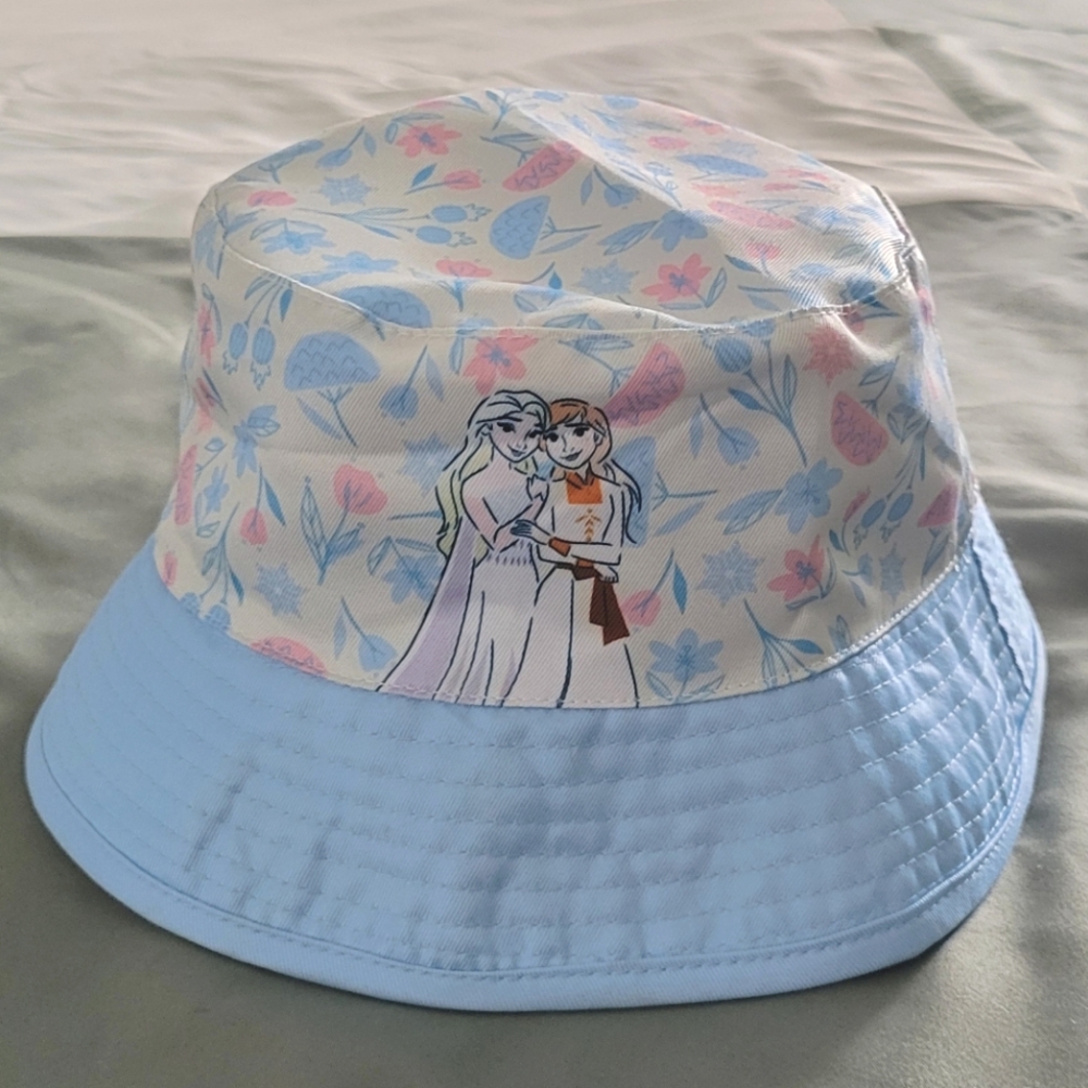 Disney Frozen toddler bucket reversible hat.